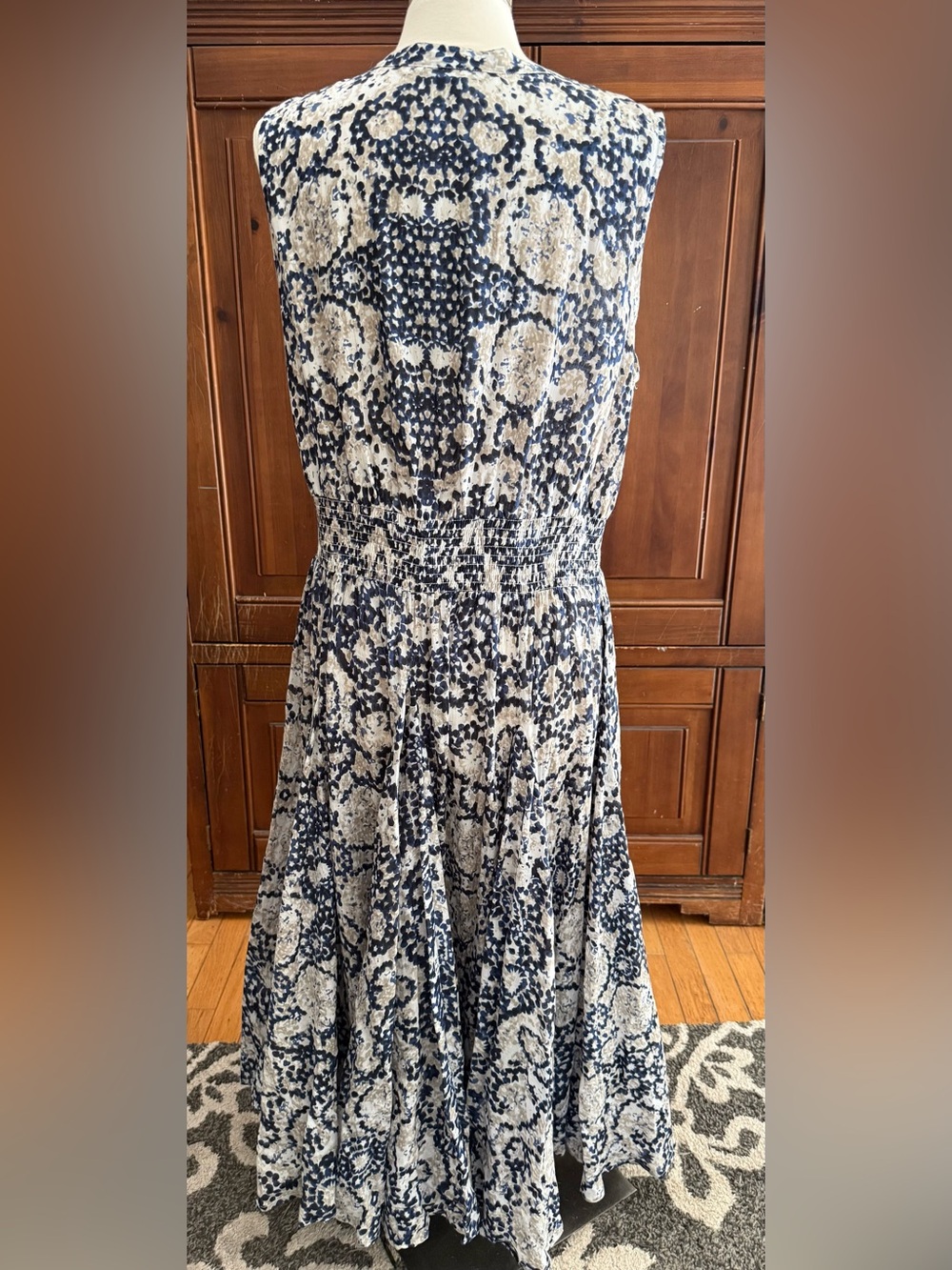 Chelsea & Theodore Sleeveless Button Front Midi Dress 1X - Picture 2 of 4